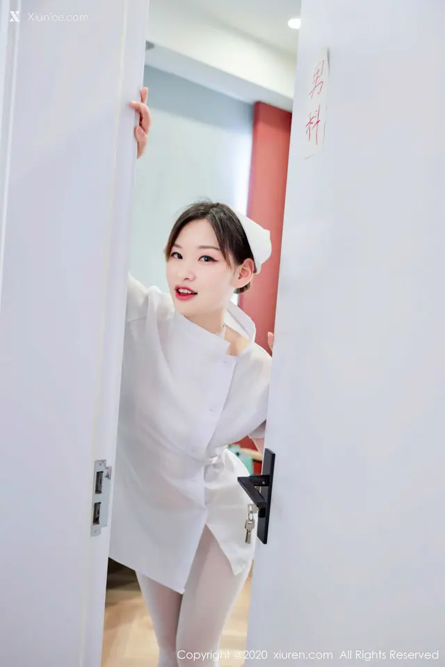 Xiuren秀人网 No.2789 范京宜 (46 photos)