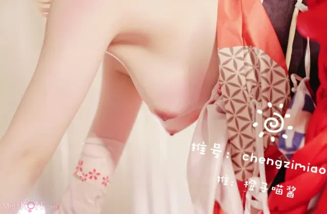 Coser@橙子喵酱: 宵宫 (23 photos)