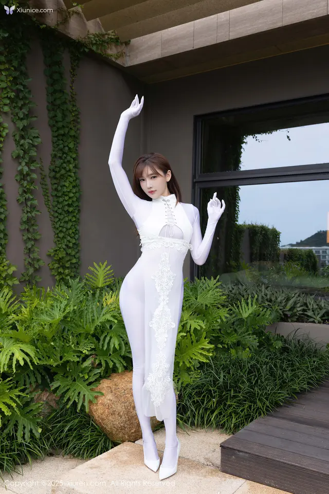 Xiuren秀人网 4K No.10704 Lu Xuan Xuan 陆萱萱 (81 photos)