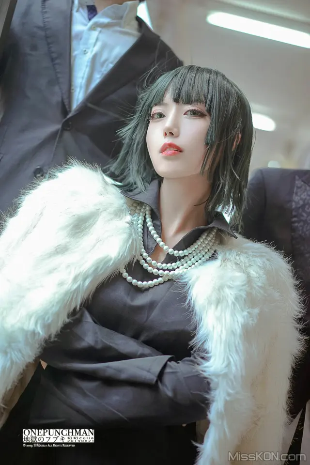 Coser@切切Celia: One Punch Man – Fubuki (17 photos)