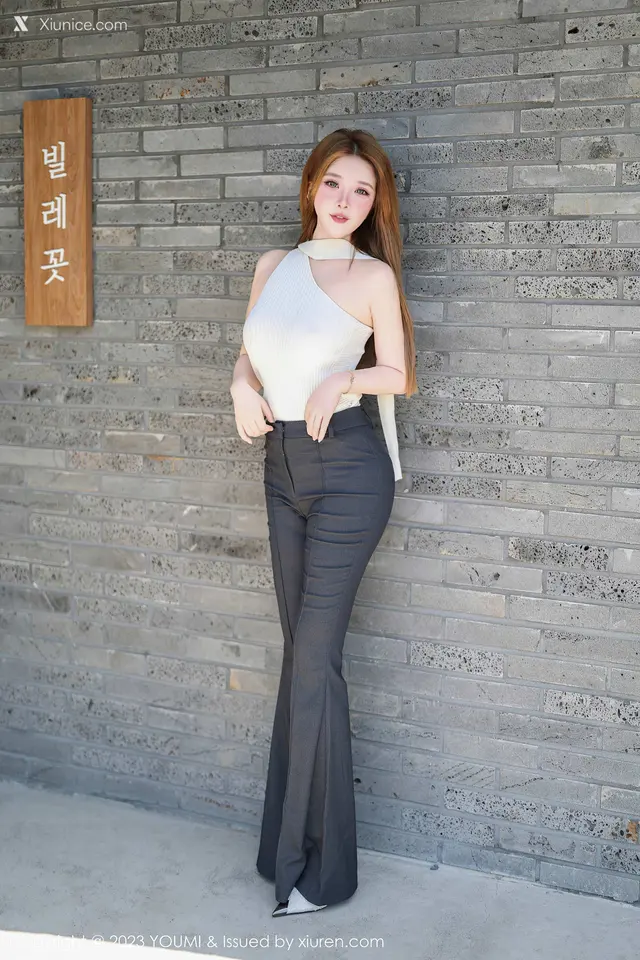 YouMi尤蜜荟 Vol.0995 小海臀Rena (72 photos)