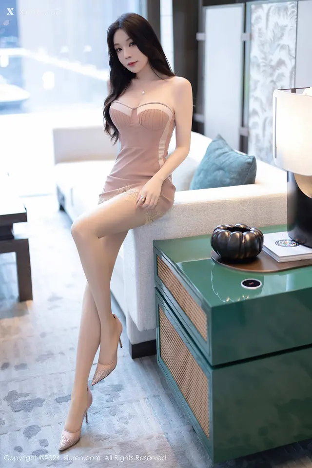 Xiuren秀人网 No.8713 徐莉芝Booty (90 photos)
