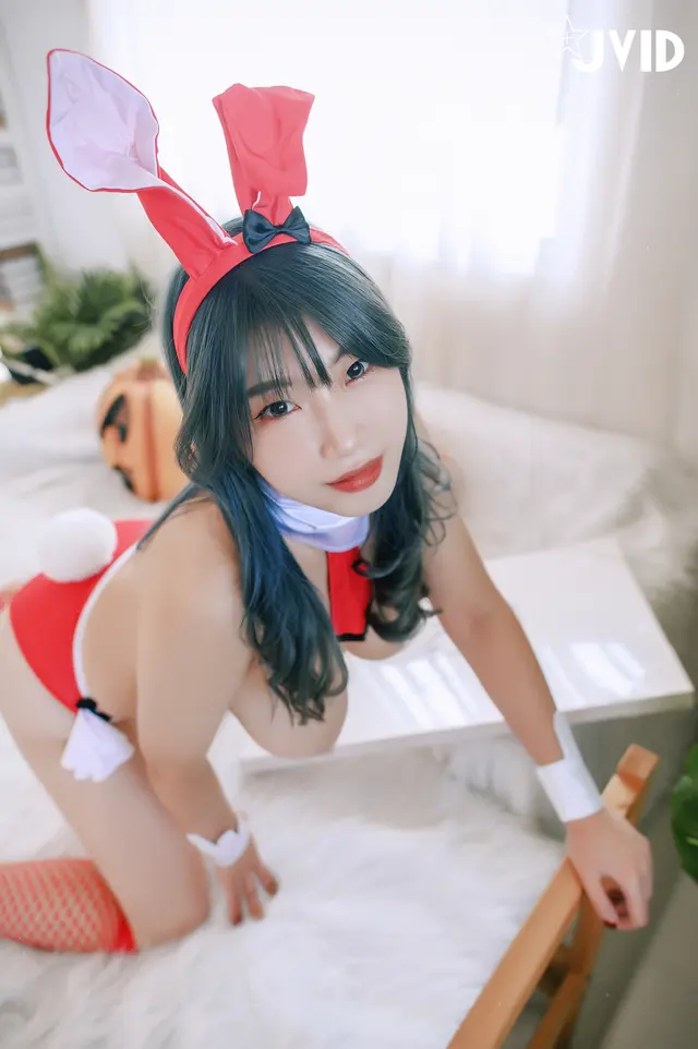 [JVID] 蜜雅 & 晨歆: K與H的巨乳激烈床上運動㊙️不給糖就愛愛！ (163 photos)