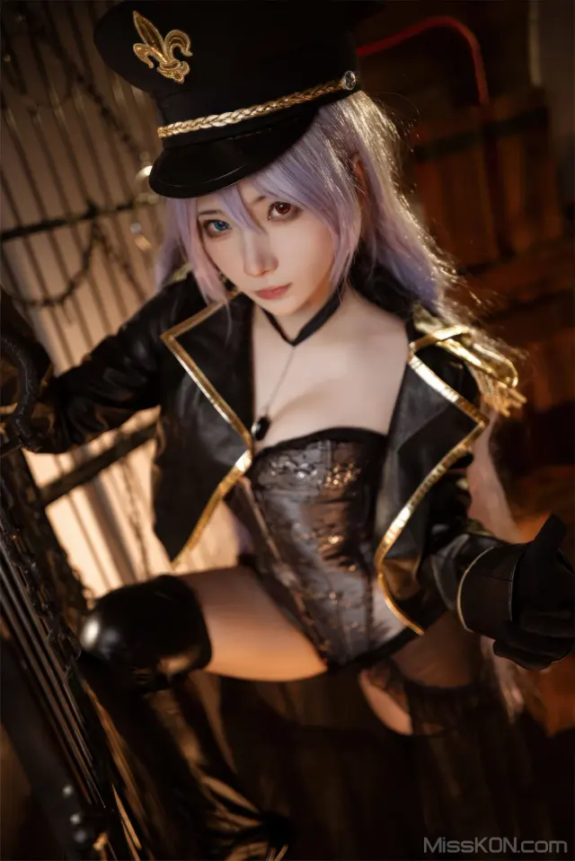 Coser@是三不是世w: 喜多川海梦-黑山梗菜 (45 photos)