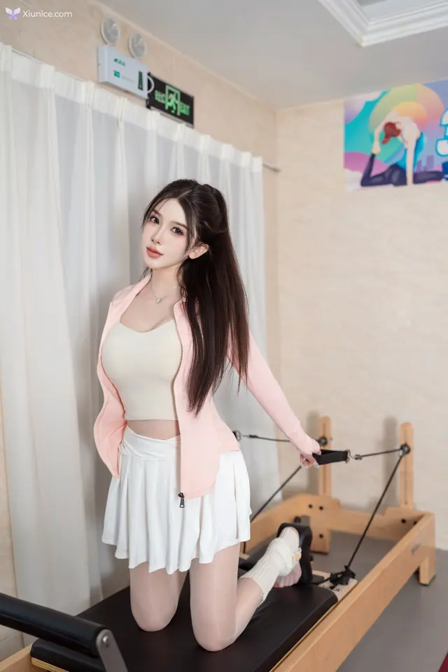 Xiuren Uncensored 4K Li Li Sha 李丽莎 – R18 秀人网模特 健身房露出 (90 photos)