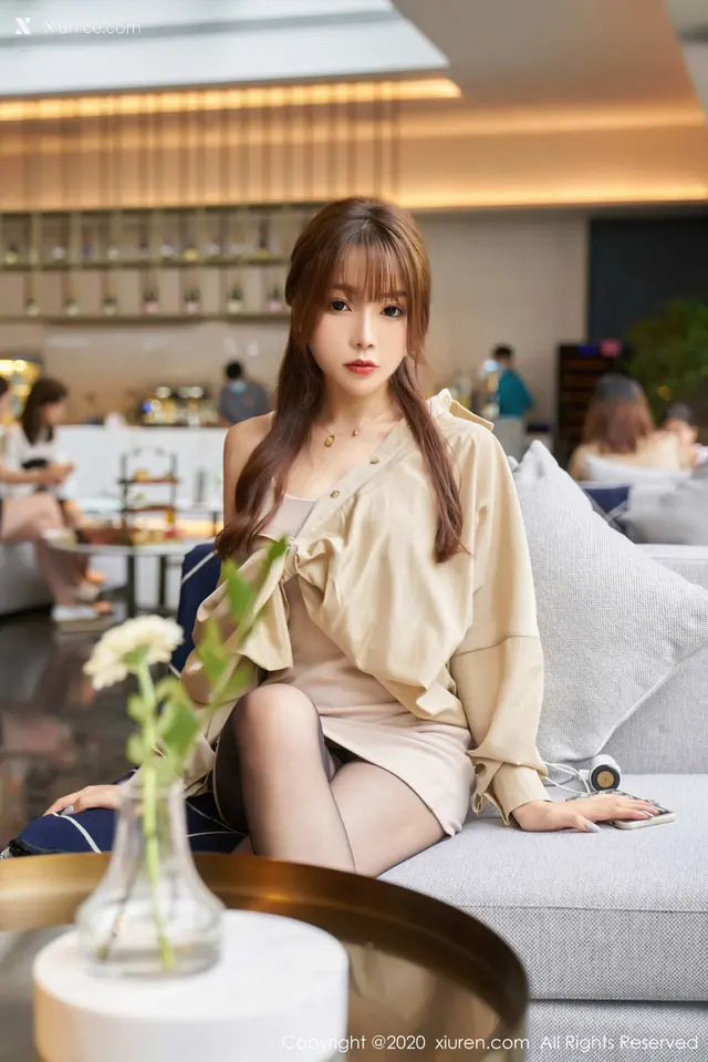 Xiuren秀人网 No.2734 芝芝 (54 photos)