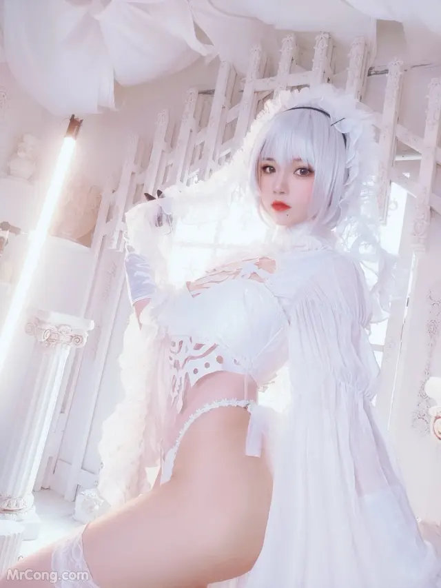 Coser@桜桃喵 Vol.166: 2B花嫁 (69 photos)
