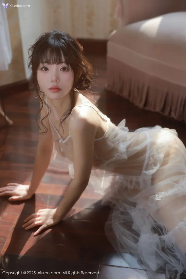 XIUREN No.10799: Bella (佘贝拉)