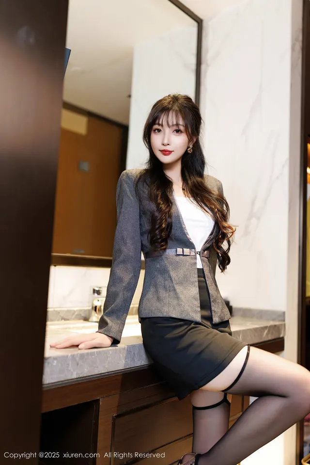 Xiuren秀人网 No.9957 樱桃小阑子 (85 photos)