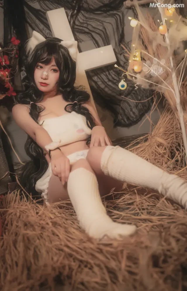 Coser@奇行家狗崽: 玉桂狗睡衣 (18 photos)