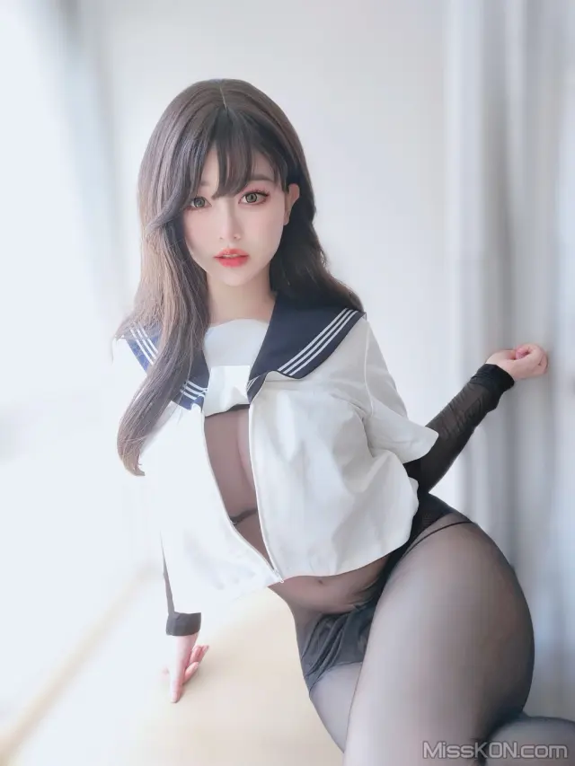 Coser@女主K: 性感水手服妹妹 (23 photos)
