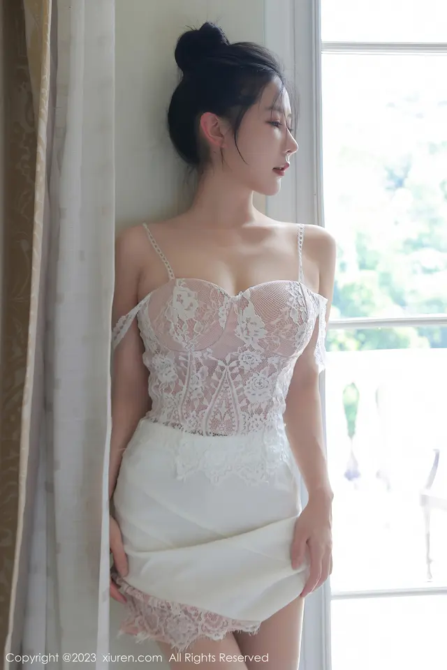 XIUREN No.7124 Yin Tian Tian (尹甜甜) (63 photos)