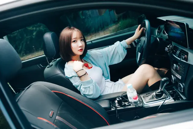 [Loozy] Son Ye-Eun (손예은) – SM CarXXX (119 photos)