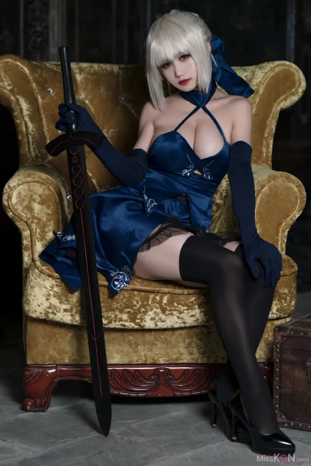 Coser@小仓千代w: FGO 黑呆三破 (20 photos)
