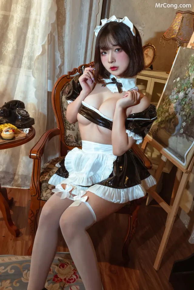 Coser@yuuhui玉汇 No.020: 女仆假日 (74 photos)