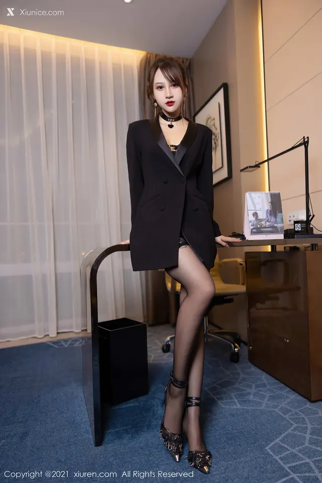 Xiuren秀人网 No.4017 张欣欣 (79 photos)