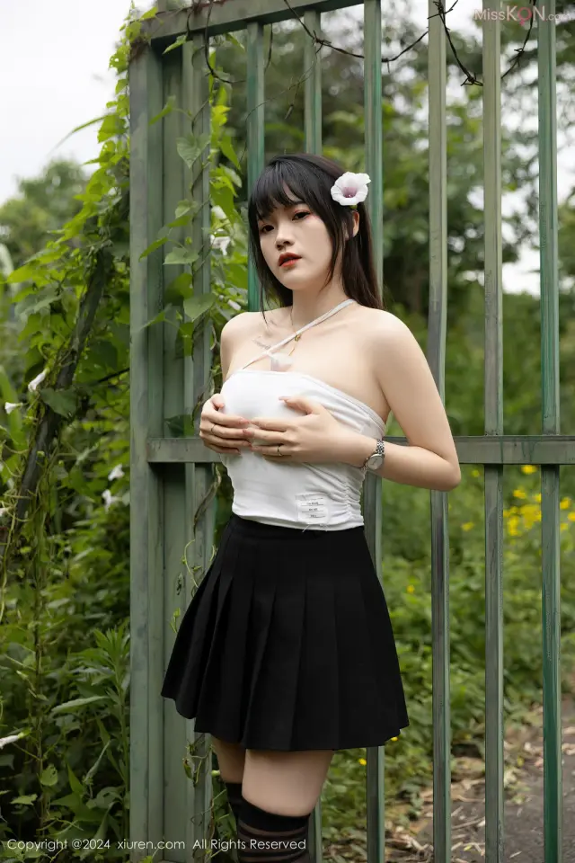 XIUREN No.8586 – 8595 (886 photos)
