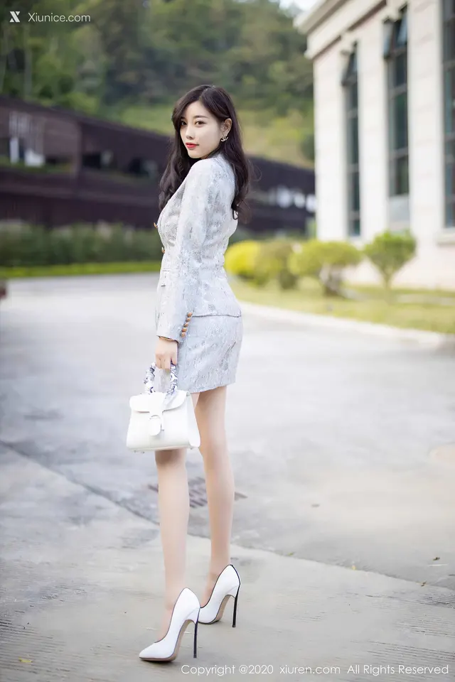Xiuren秀人网 No.2928 杨晨晨sugar (81 photos)