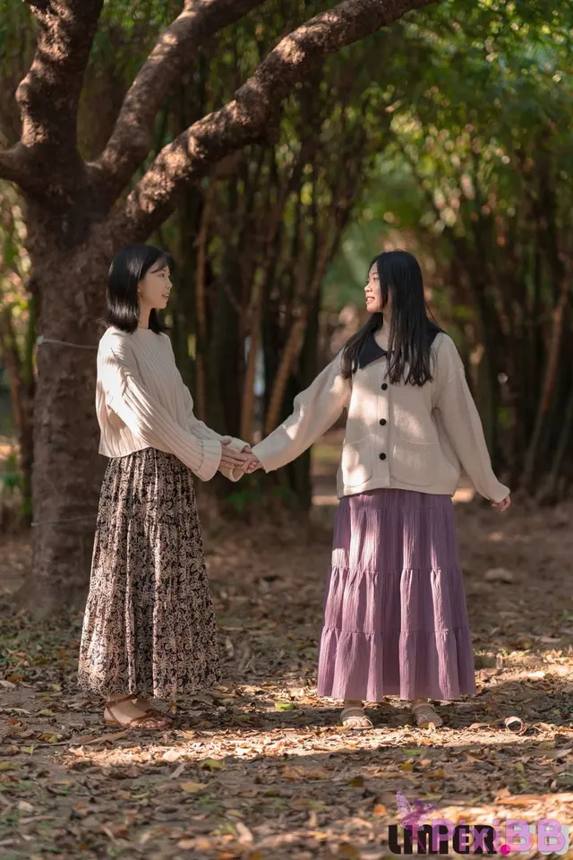 [Limerence原创] No.112 Mona x Cosima 大自然與足的親密接觸 (141 photos + 1 video)