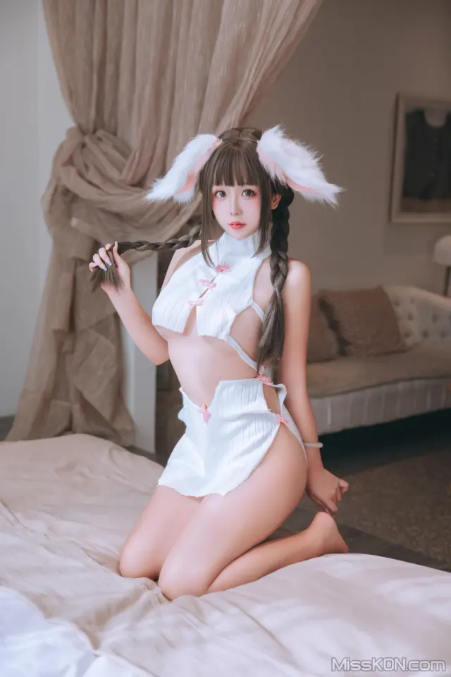 Coser@日奈娇: 垂耳兔 (105 photos + 3 videos)
