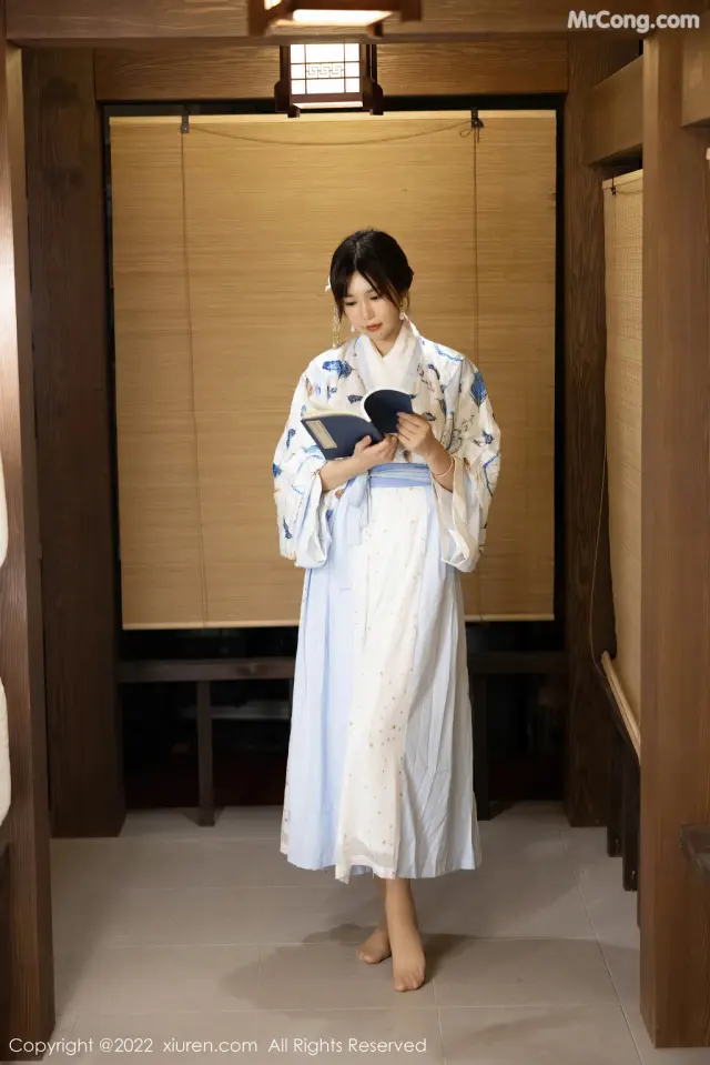 XIUREN No.5569: Ula (绮里嘉) (76 photos)