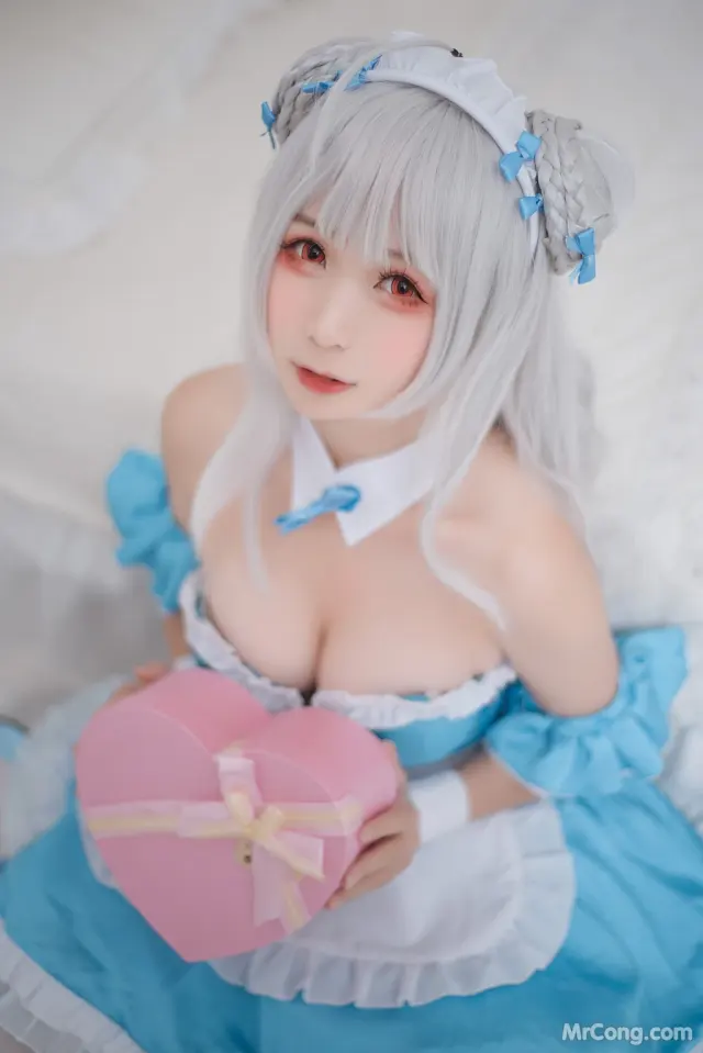 Coser@樱落酱w: 小天鹅女仆 (13 photos)