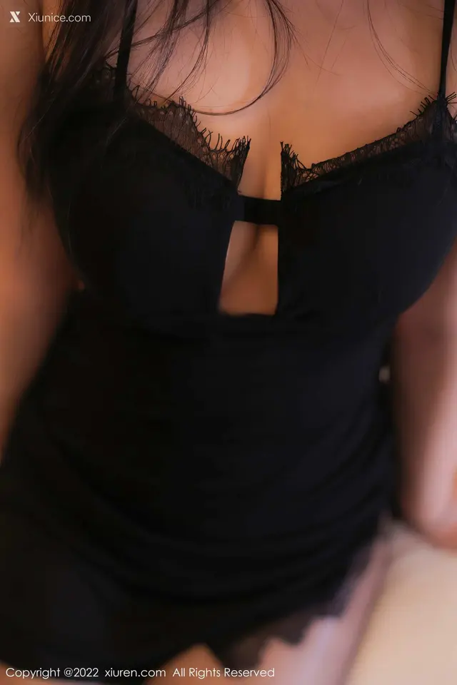 Xiuren秀人网 No.5833 司柠 (64 photos)