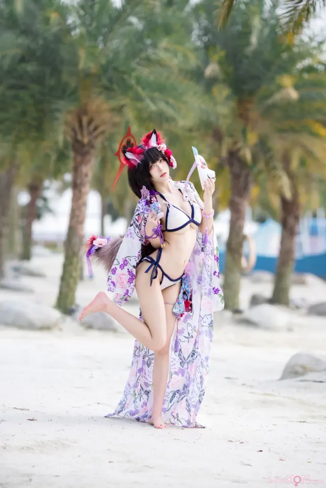 Coser@九柒喵: 蔚蓝档案 狐坂若藻 泳装 (23 photos)