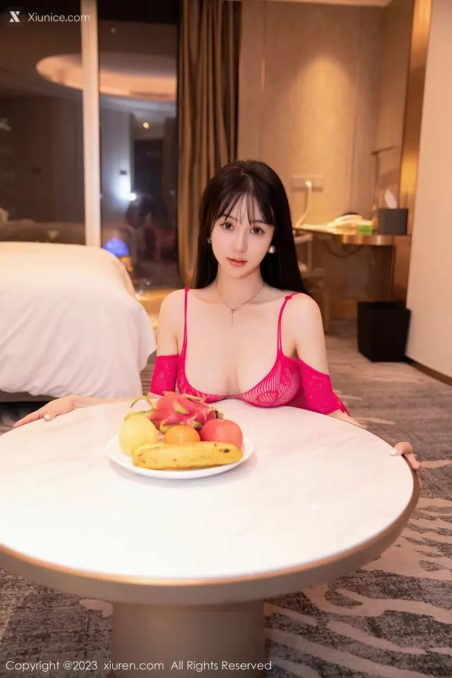 Xiuren秀人网 No.7069 柚琪Rich (81 photos)