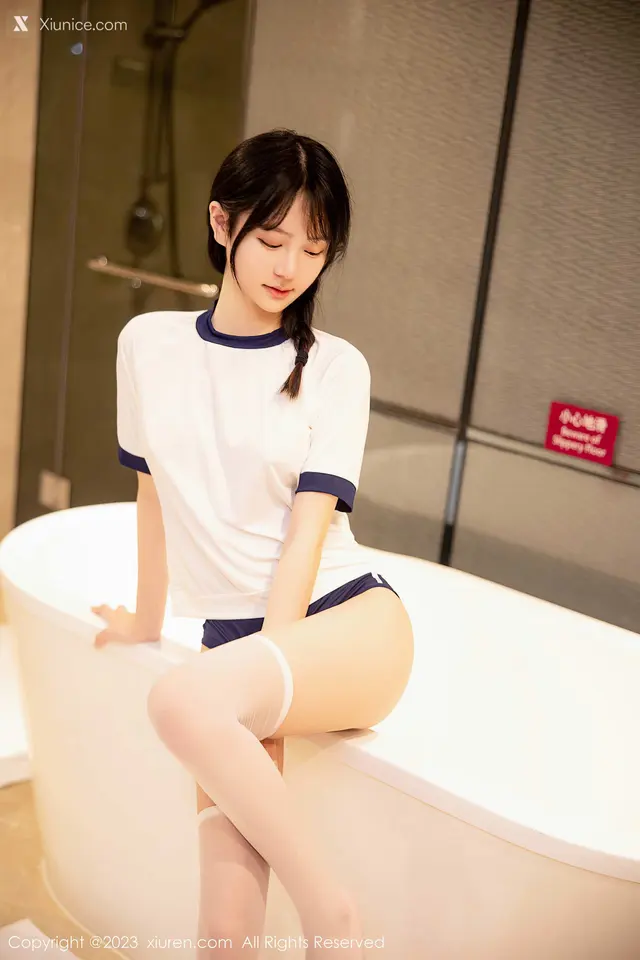 Xiuren秀人网 No.6447 谢小蒽 (87 photos)