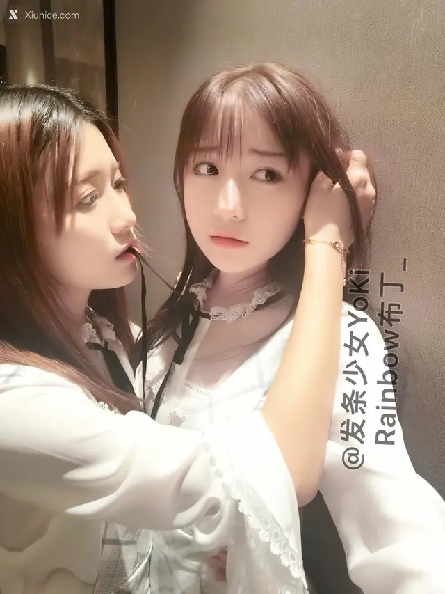 Coser@布丁大法 (Pudding Dafa) 白丝百合 与发条合作 (31 photos)