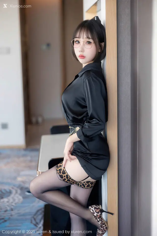 Xiuren秀人网 No.9701 波巧酱 (79 photos)