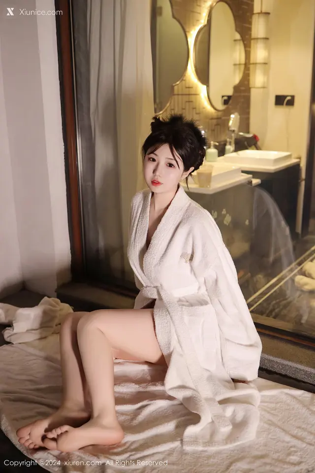 Xiuren秀人网 No.8263 陈小花 (58 photos)