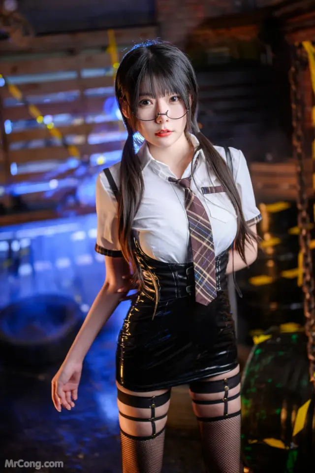 Coser@香草喵露露 No.054: 2023新年兔年贺 (47 photos + 1 video)