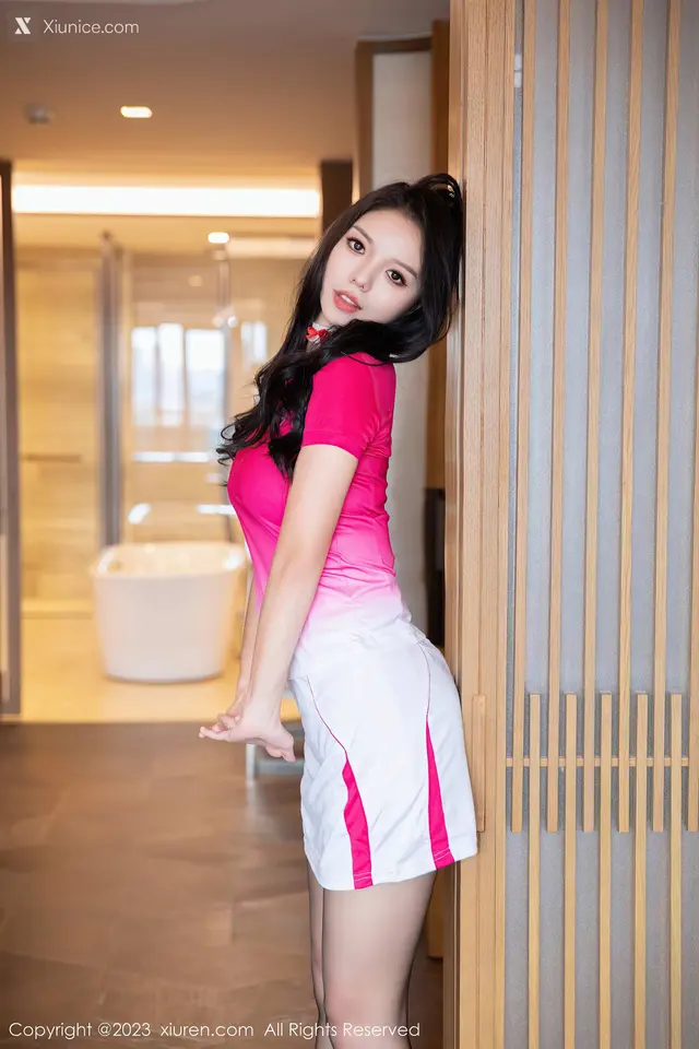 Xiuren秀人网 No.7518 大美妞儿 (73 photos)