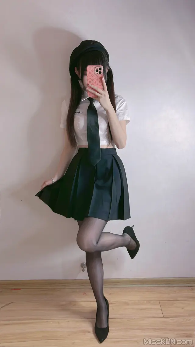 Coser@miko酱ww: mikoの黑丝04 (182 photos)