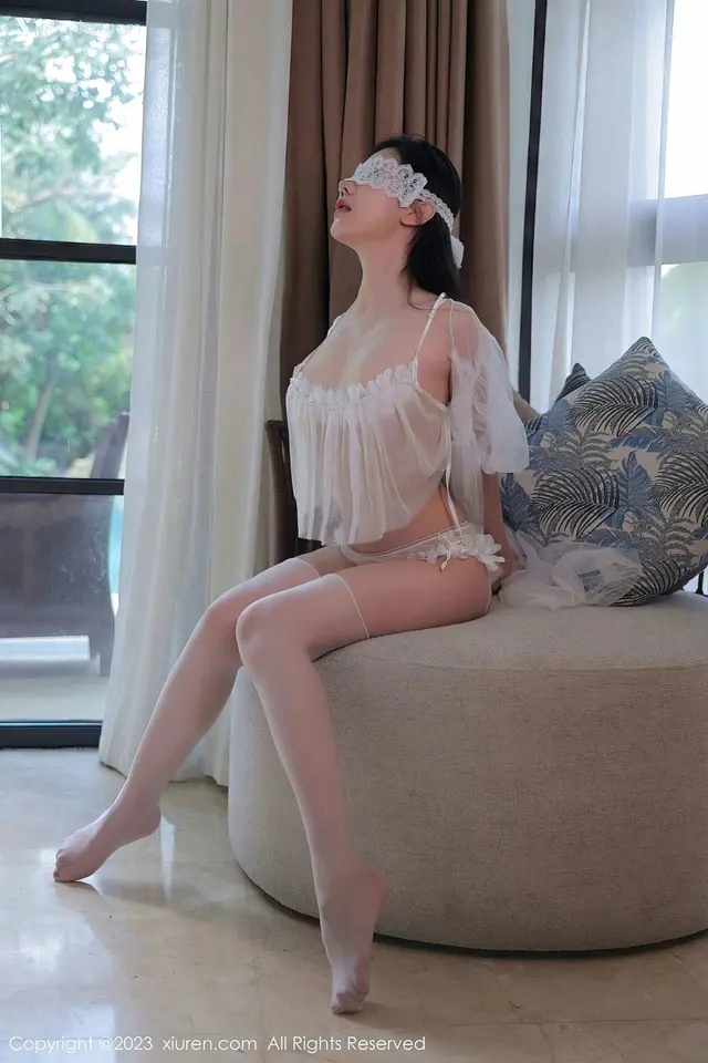 Xiuren秀人网 No.6520 尹甜甜 (76 photos)