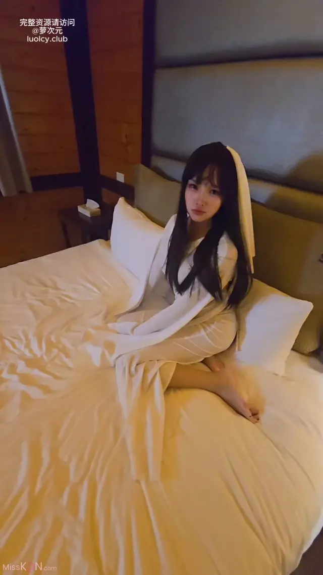 Coser@慕慕Momo: 杏子夫人幽靈娘 (15 photos + 2 videos)