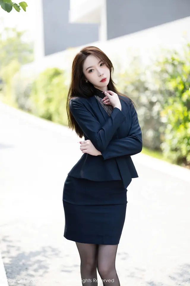 XIUREN No.6914 Meng Xin Yue (梦心玥) (90 photos)
