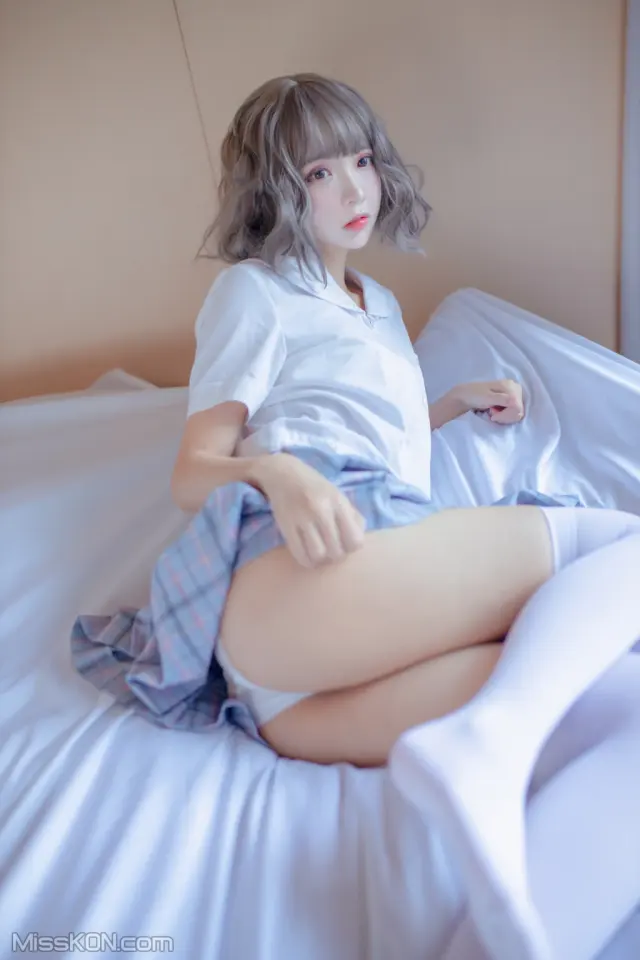 Coser@疯猫ss: 思绪之JK (33 photos)