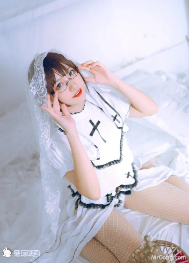 Cosplay@兔玩映画 Vol.050: 白色修女 (40 photos)