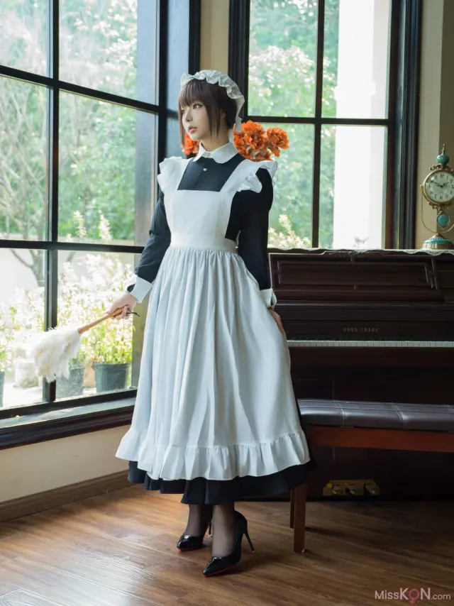 Coser@yuuhui玉汇: 女仆游戏 (148 photos + 2 videos)