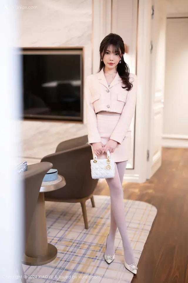 XiaoYu Vol.1236: 徐莉芝Booty (83 photos)
