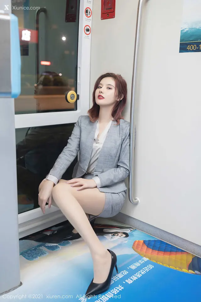 Xiuren秀人网 No.2979 就是阿朱啊 (67 photos)