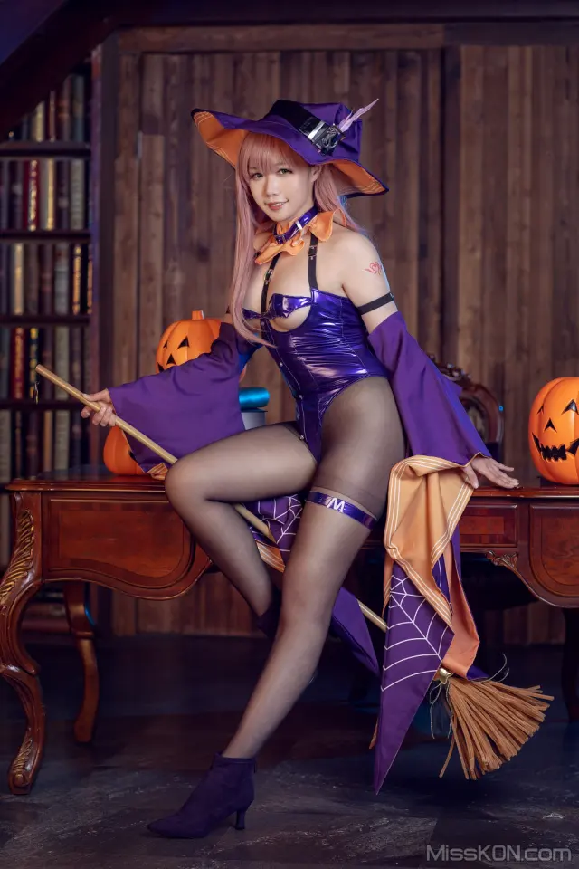 Coser@麻花麻花酱: Memphis Halloween (40 photos)