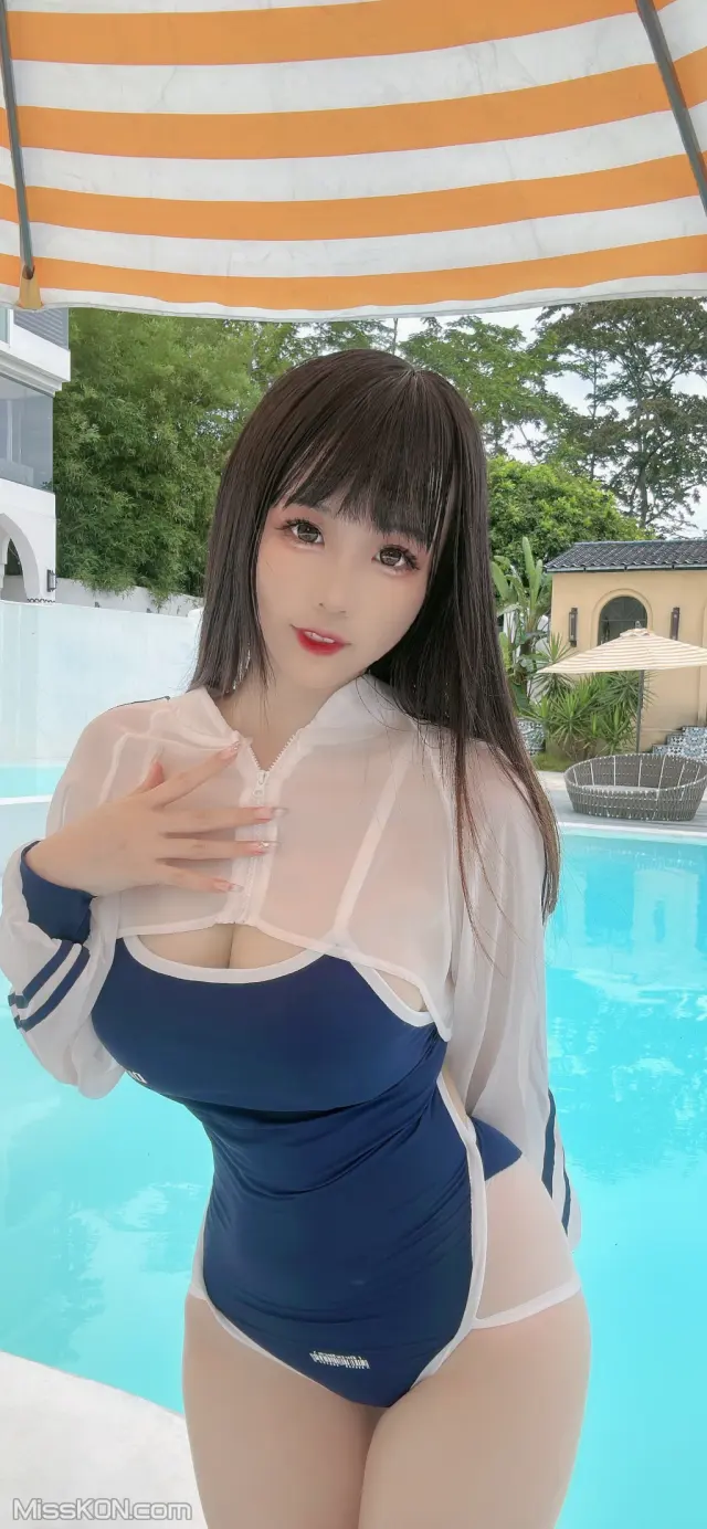 Coser@miko酱ww: 泳装合集 (50 photos)