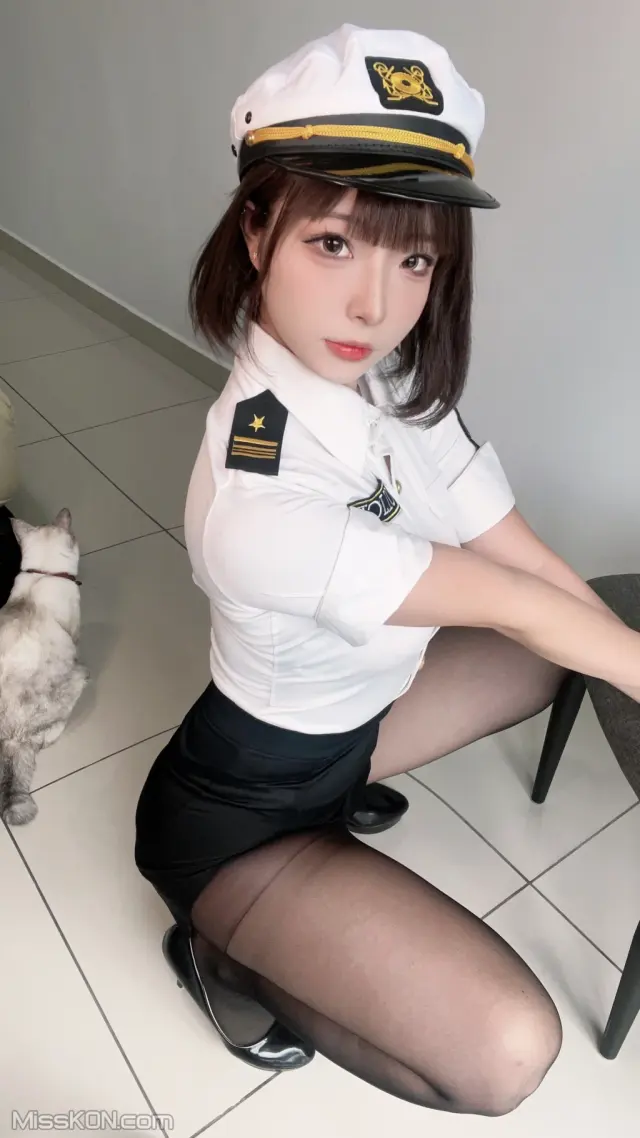 Coser@yuuhui玉汇: 坏坏女警 (48 photos + 2 videos)