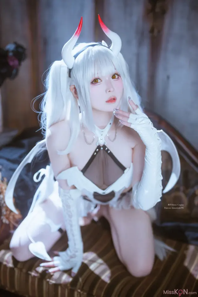 Coser@霜月shimo: Blanc Demon (21 photos)