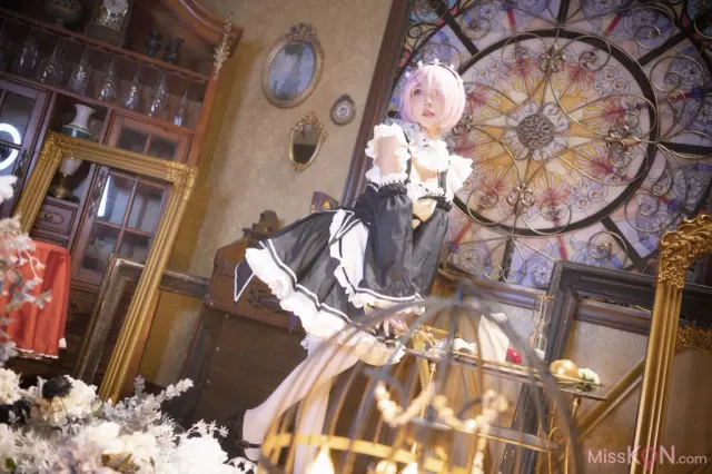 Coser@阿包也是兔娘: 拉姆女仆 (22 photos)