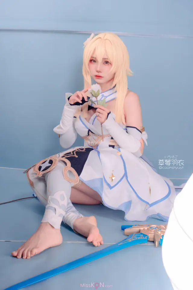 Coser@草莓羽衣: 旅行者调研 (67 photos + 2 videos)